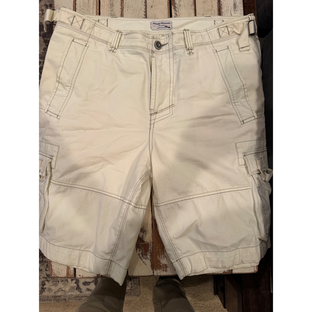Tommy Bahama Jeans Mens Cream Cargo Shorts Size 36 Island Crafted Off White